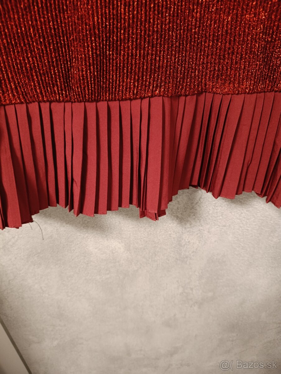 Elegantní třpytivé šaty - 3