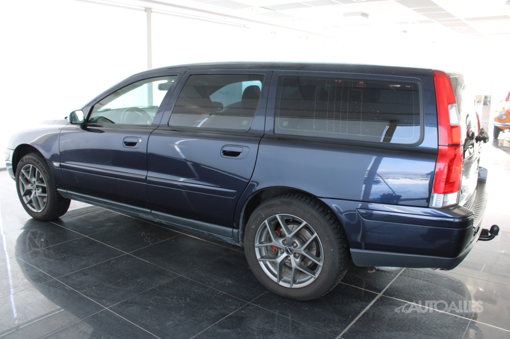 Volvo V70 2,5 T + LPG 154 kW AWD - 3