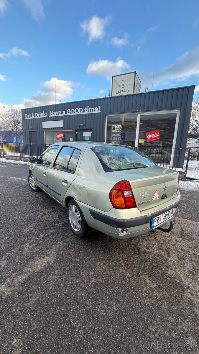 RENAULT THALIA 1.4 - 3