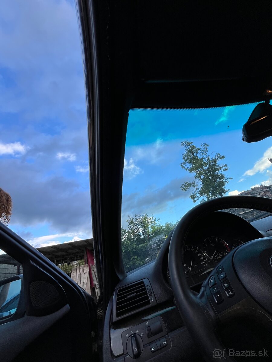 Čierny strop BMW e46 sedan - 3