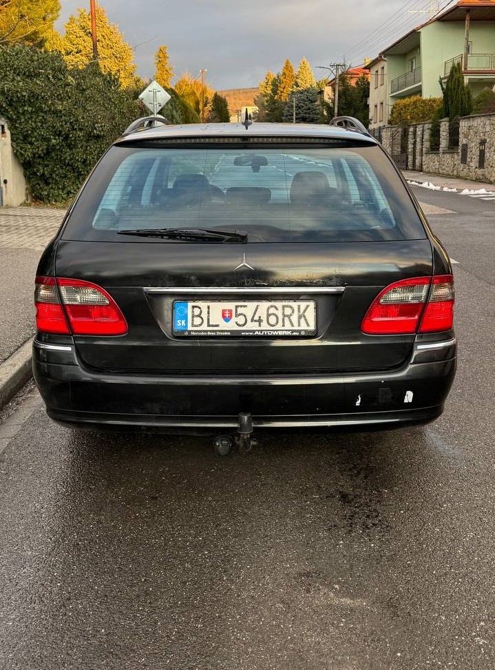 Mercedes Benz W211 E220 CDI Avangarde - 3