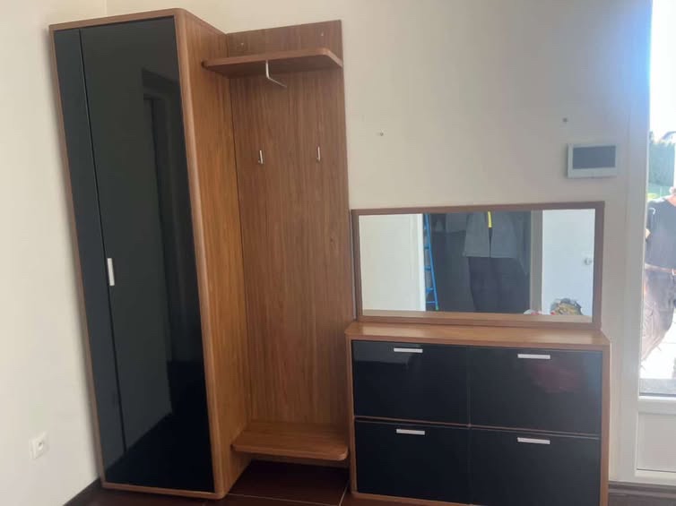 Šatník s botníkom do chodby - 3