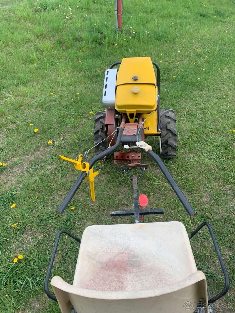 Malo traktor - 3