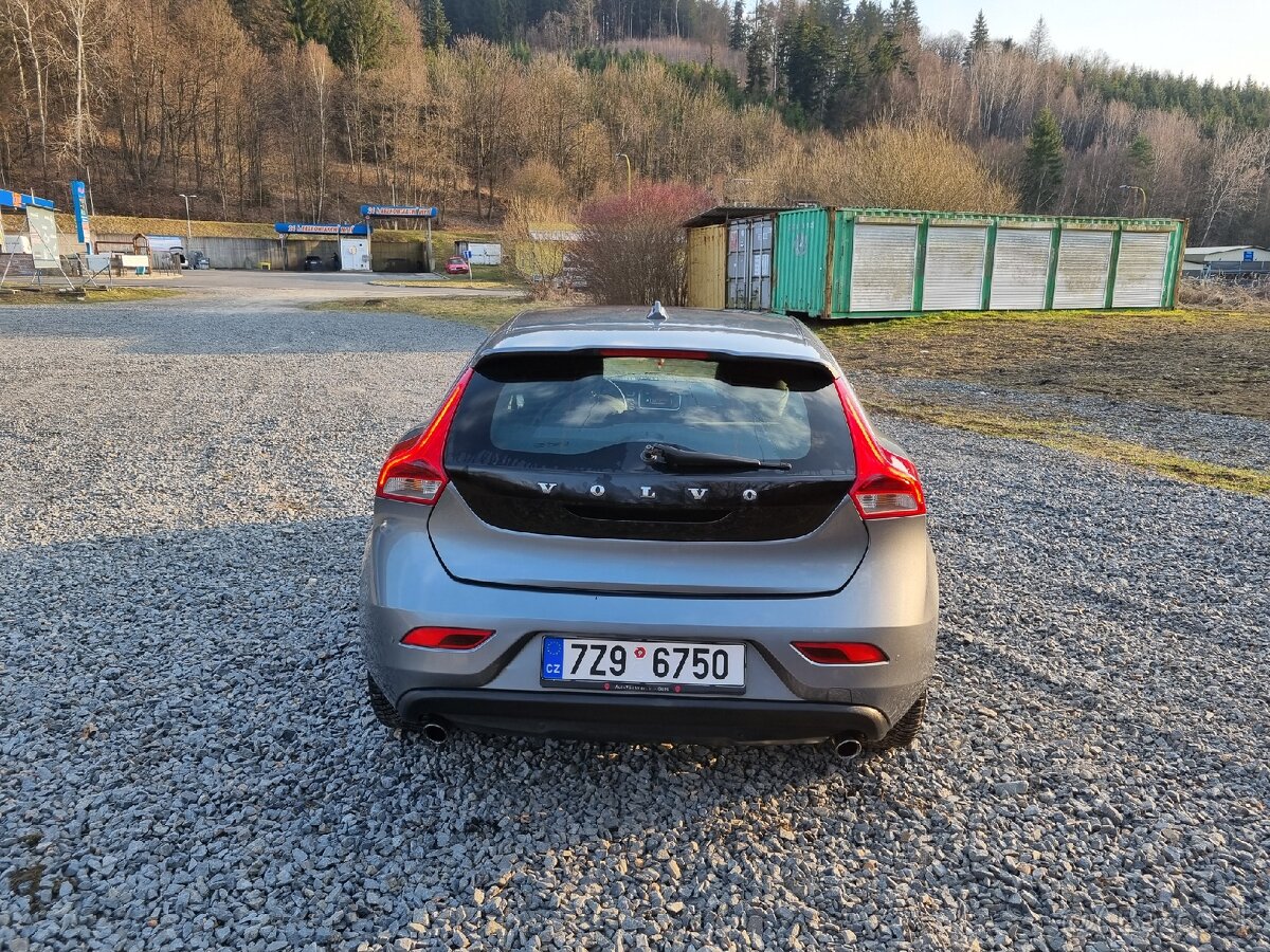 Volvo V40 D4 2.0d 140kw - 3