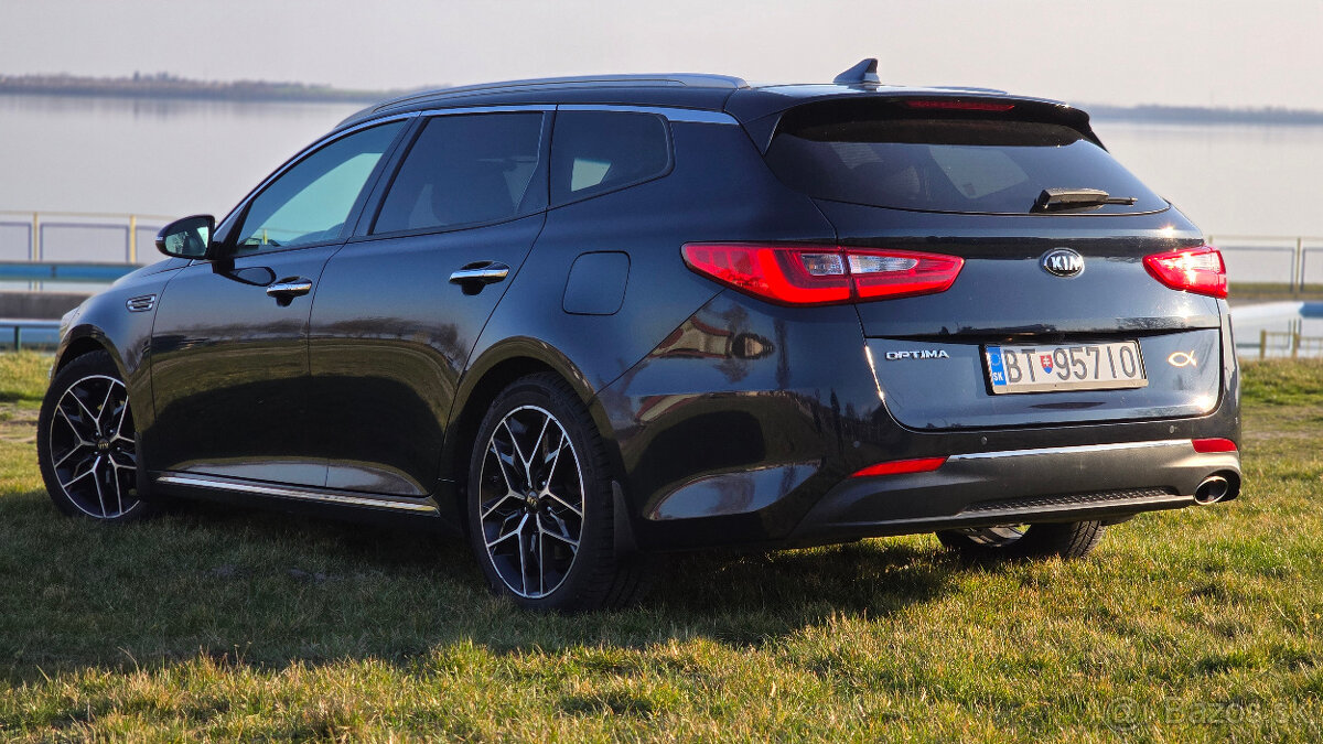 Kia Optima SW 1,6 CRDI Platinum - 3