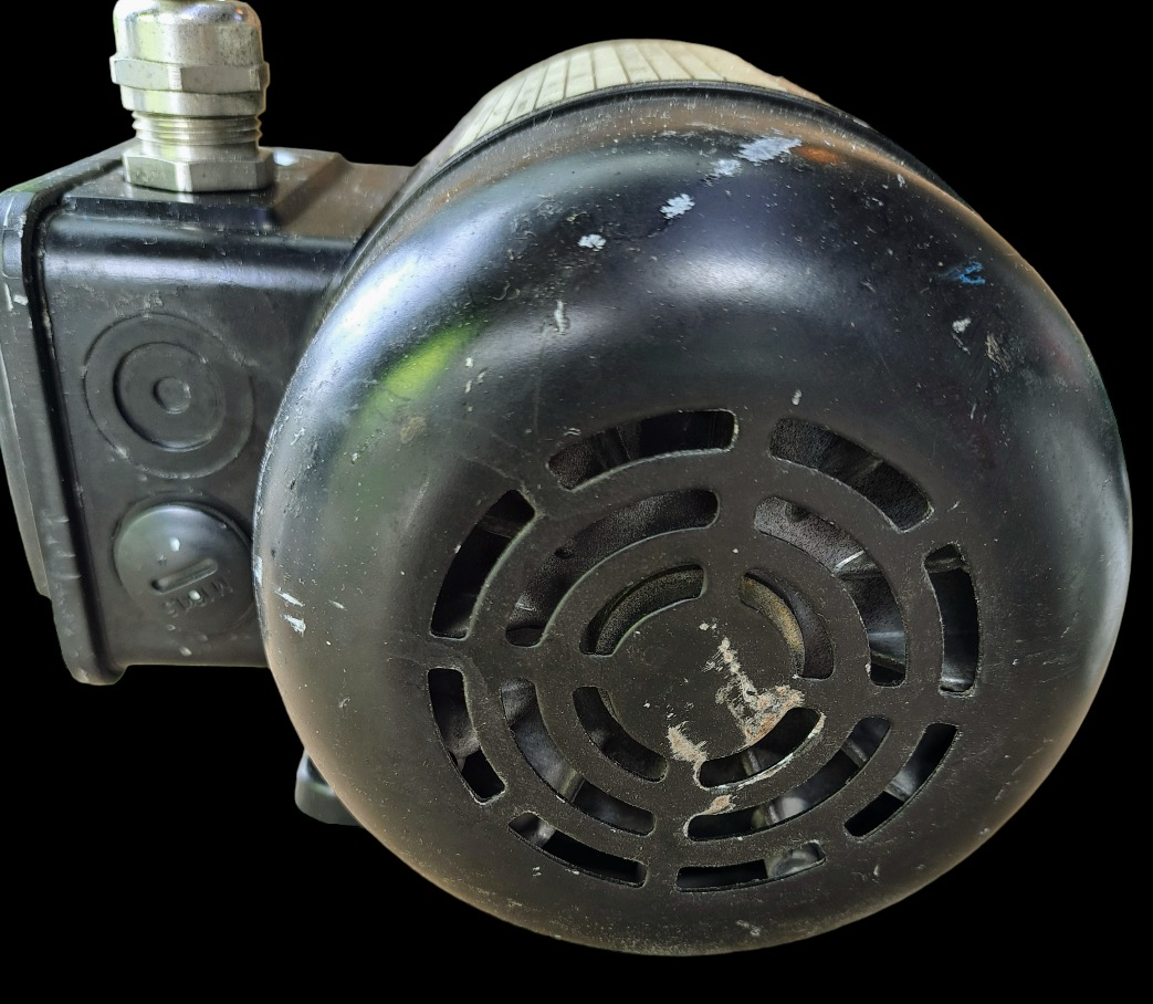 Motor - - - 45eur - - - - 3