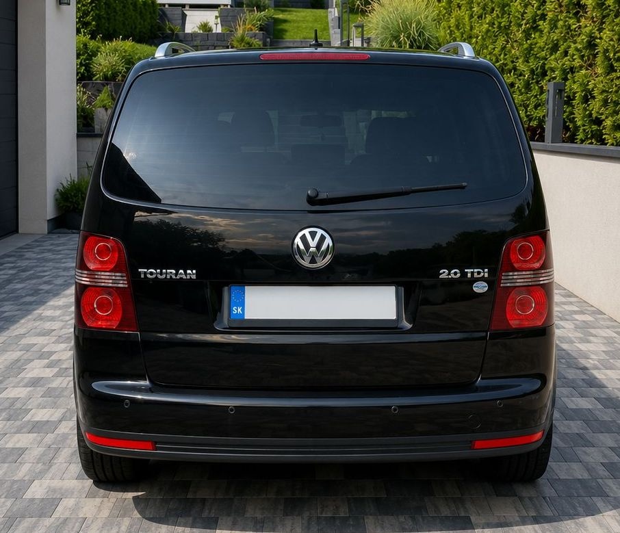 Predám Volkswagen Touran (2010) - 3