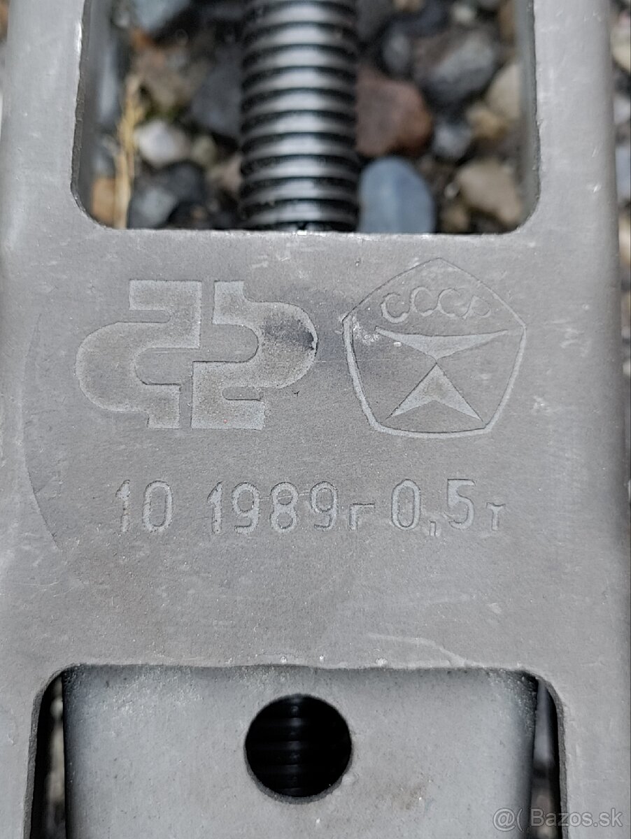 Zdviháky na auto - 3