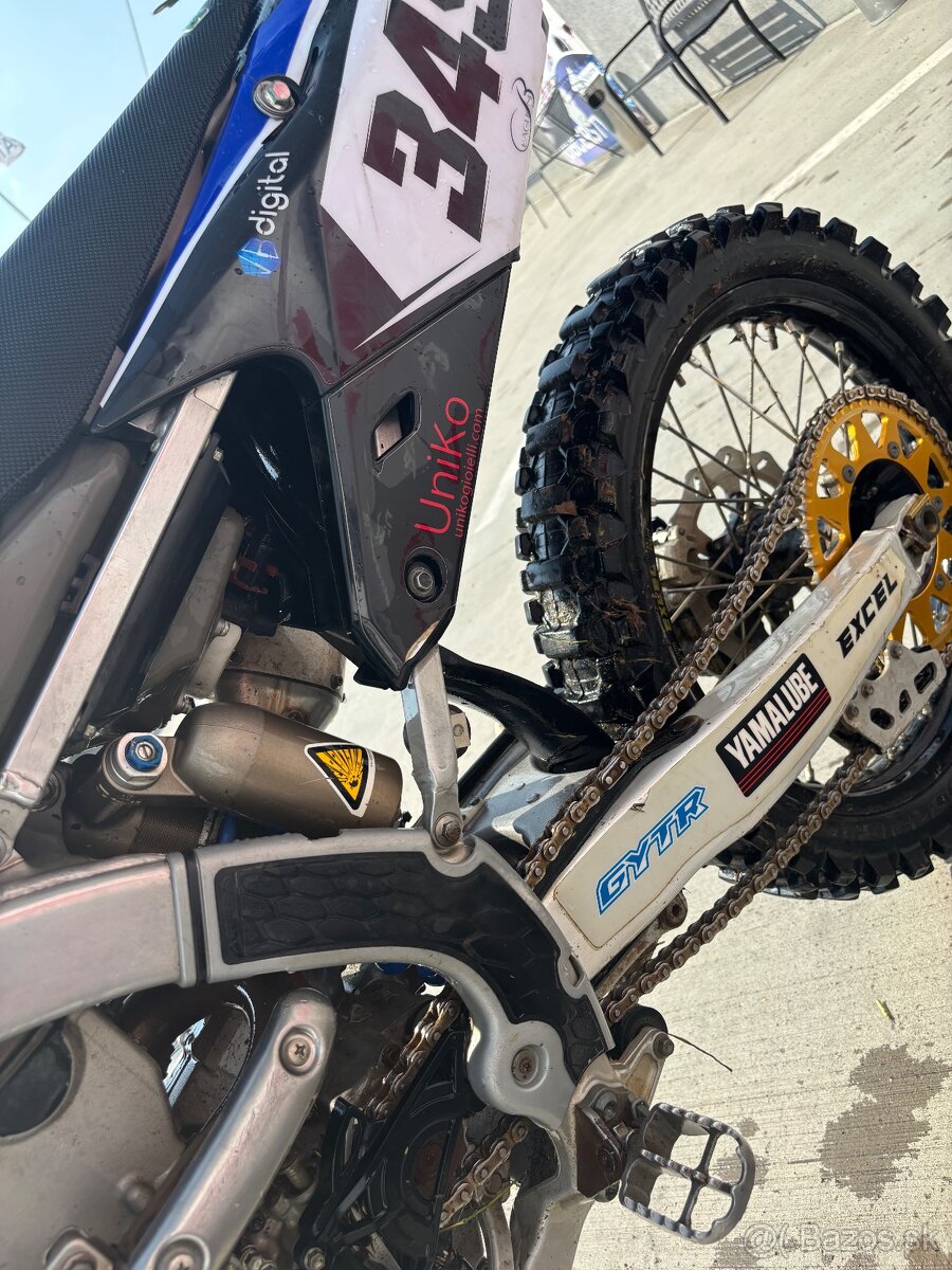 Yamaha 250