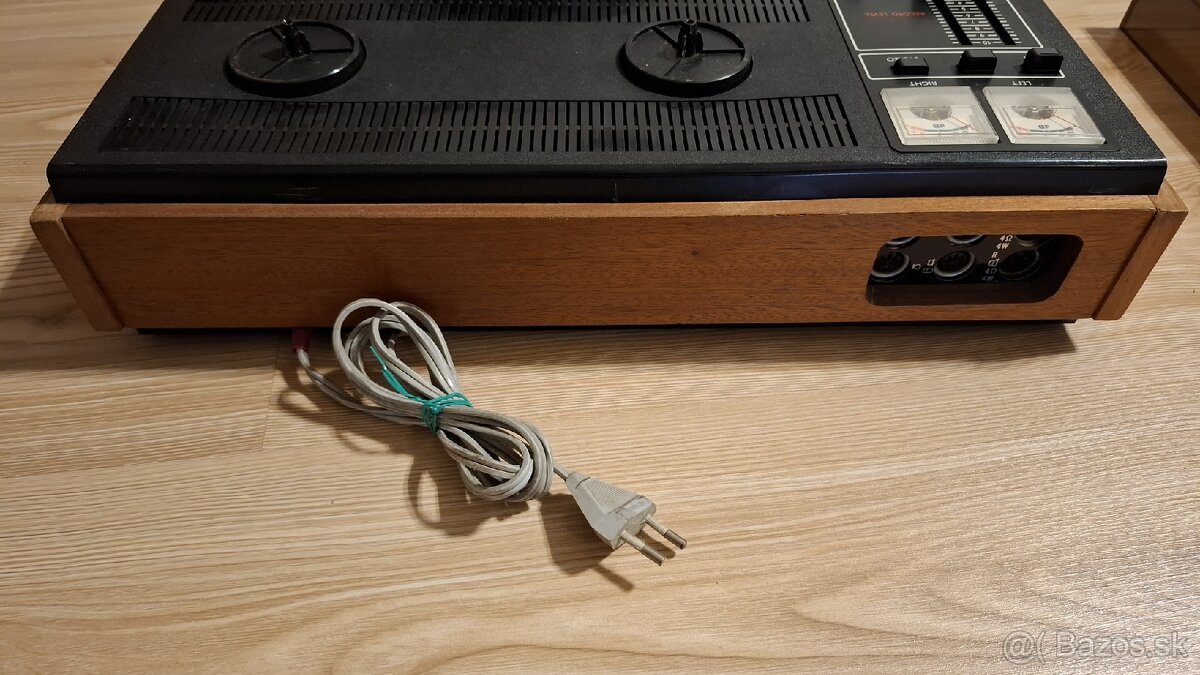 Tesla B 101 Stereo - 3