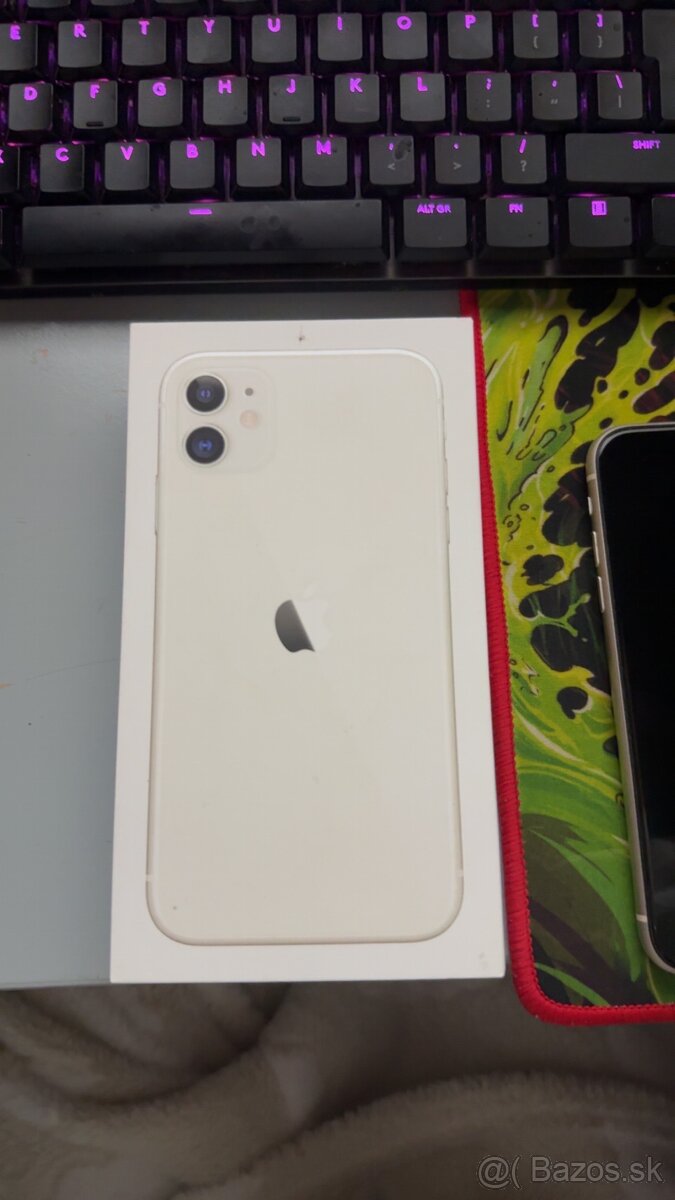 predám iphone 11 - 3