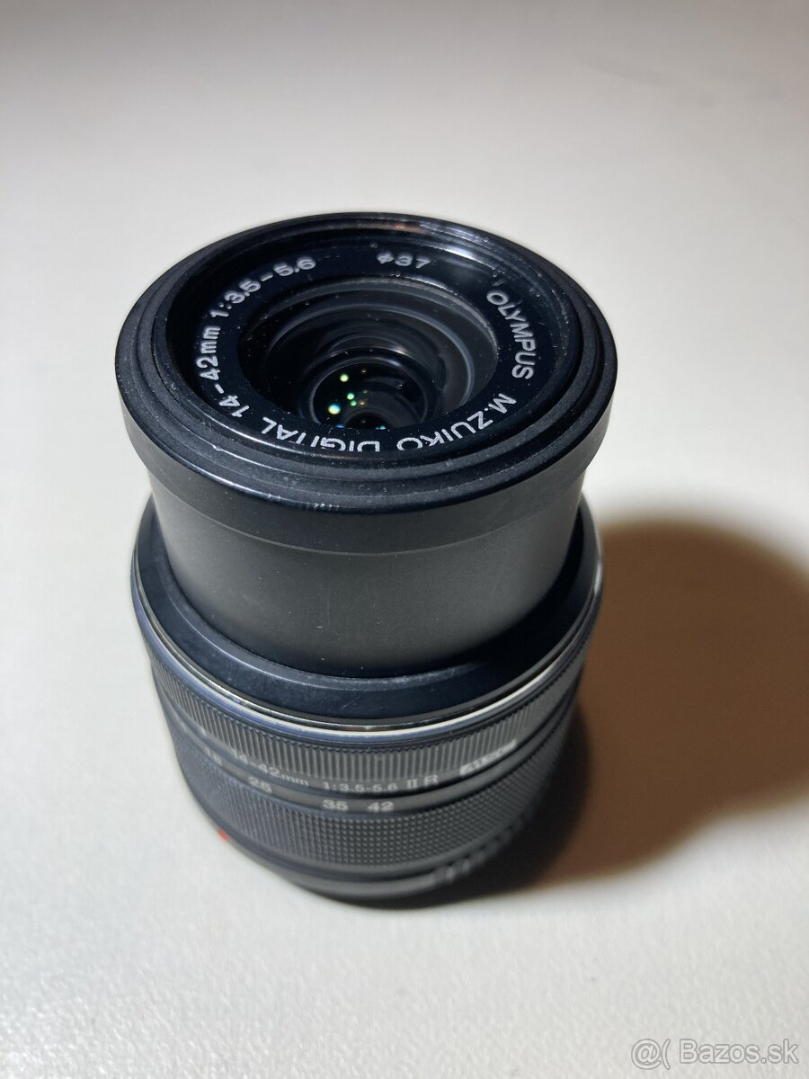 Predám Olympus 14-42mm - 3