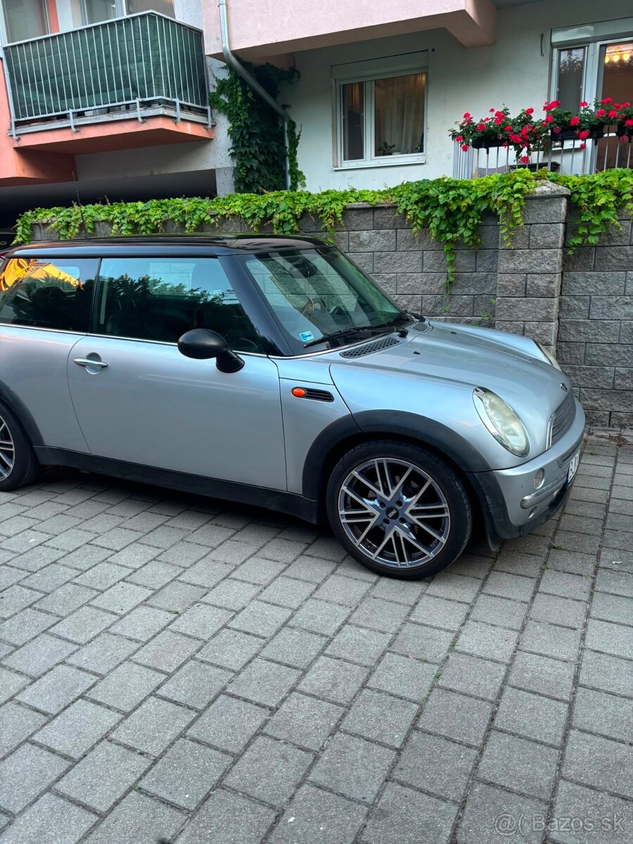 MINI Cooper R50 - 3