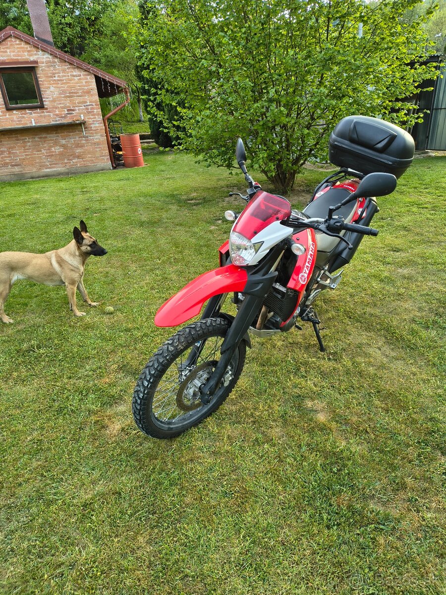 Yamaha XT 660r - 3