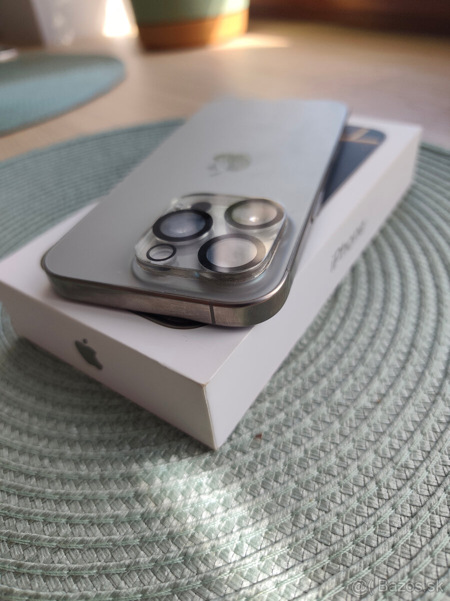 Iphone 16 Pro 256GB top stav - 3