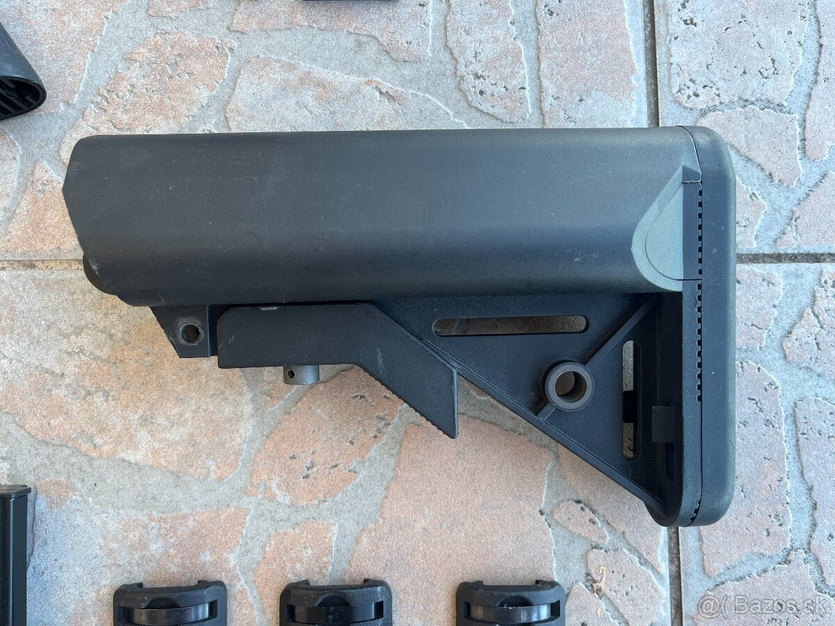 Predám Airsoft AR15 doplnky - 3