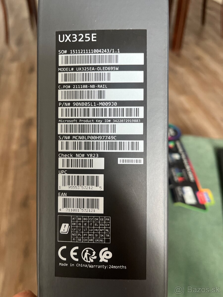 ASUS Zenbook 13 UX325EA-OLED420T Intel i3 - 3