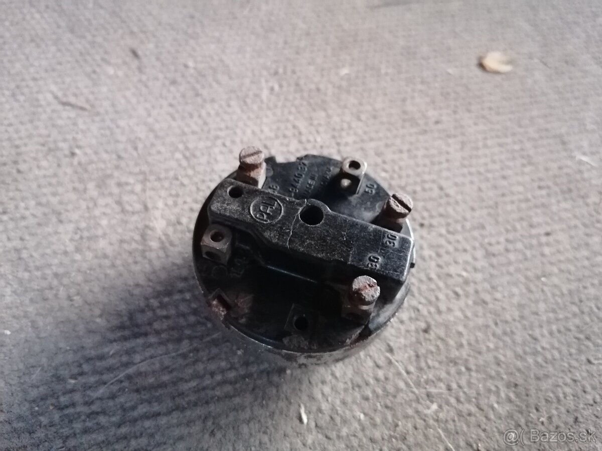 Spínacia skrinka na Tatran 125, Manet 100, CZ 175 - 3