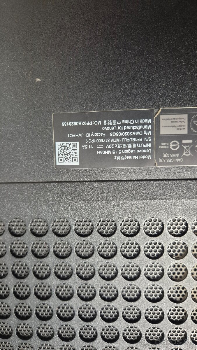 Lenovo Legion- nefunkčný na diely - 3