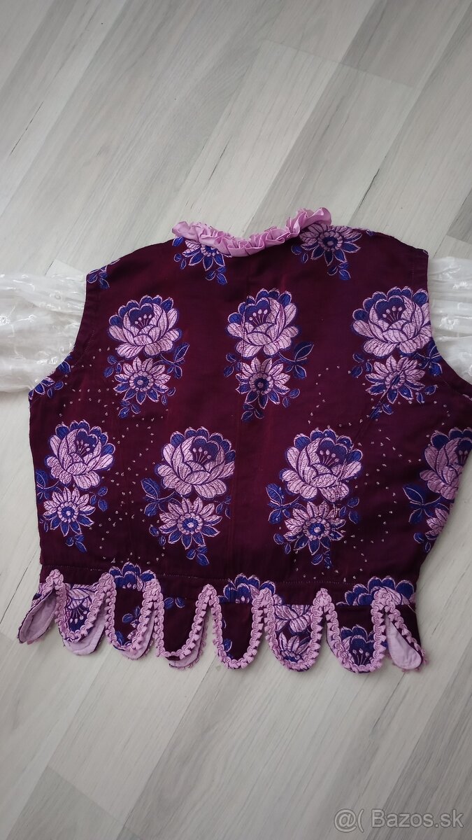 Kroj Myslava / čepiec, lajblik, oplecko, zástera - 3