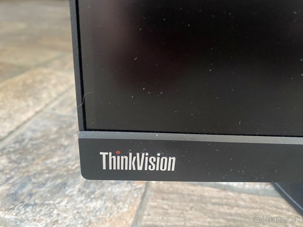 Monitor Lenovo - 3