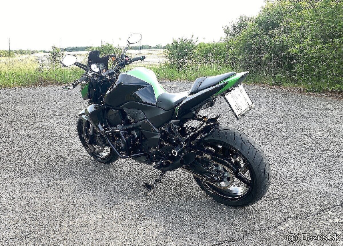 KAWASAKI Z1000 - 3