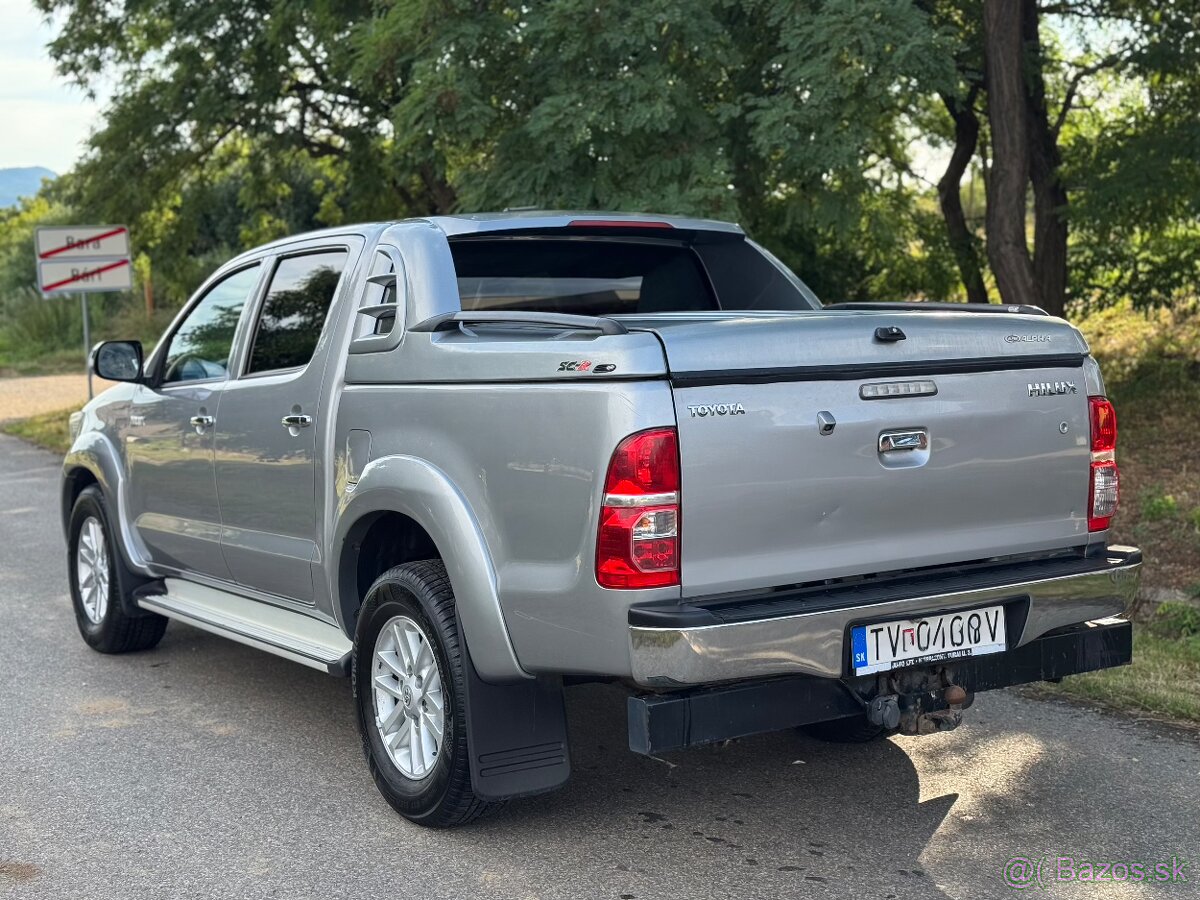 Toyota Hilux 3.0