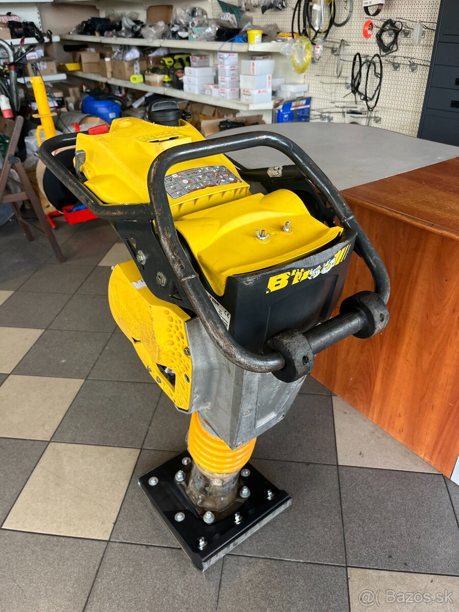 Vibracna zaba, noha, pech Bomag BT 60, Wacker Neuson Atlas - 3