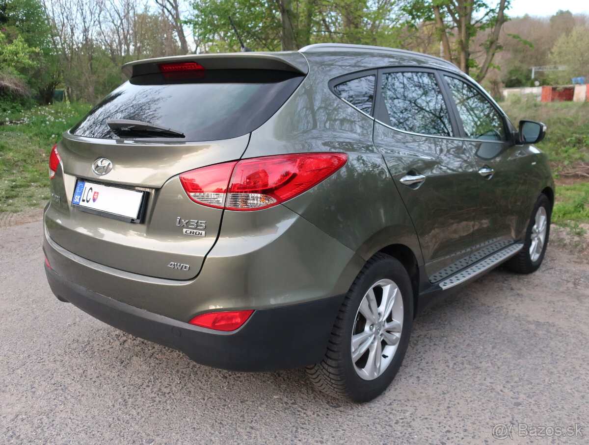 Predám Hyundai ix35 Premium, AUTOMAT, 4x4, ťažné -TOP PONUKA - 3