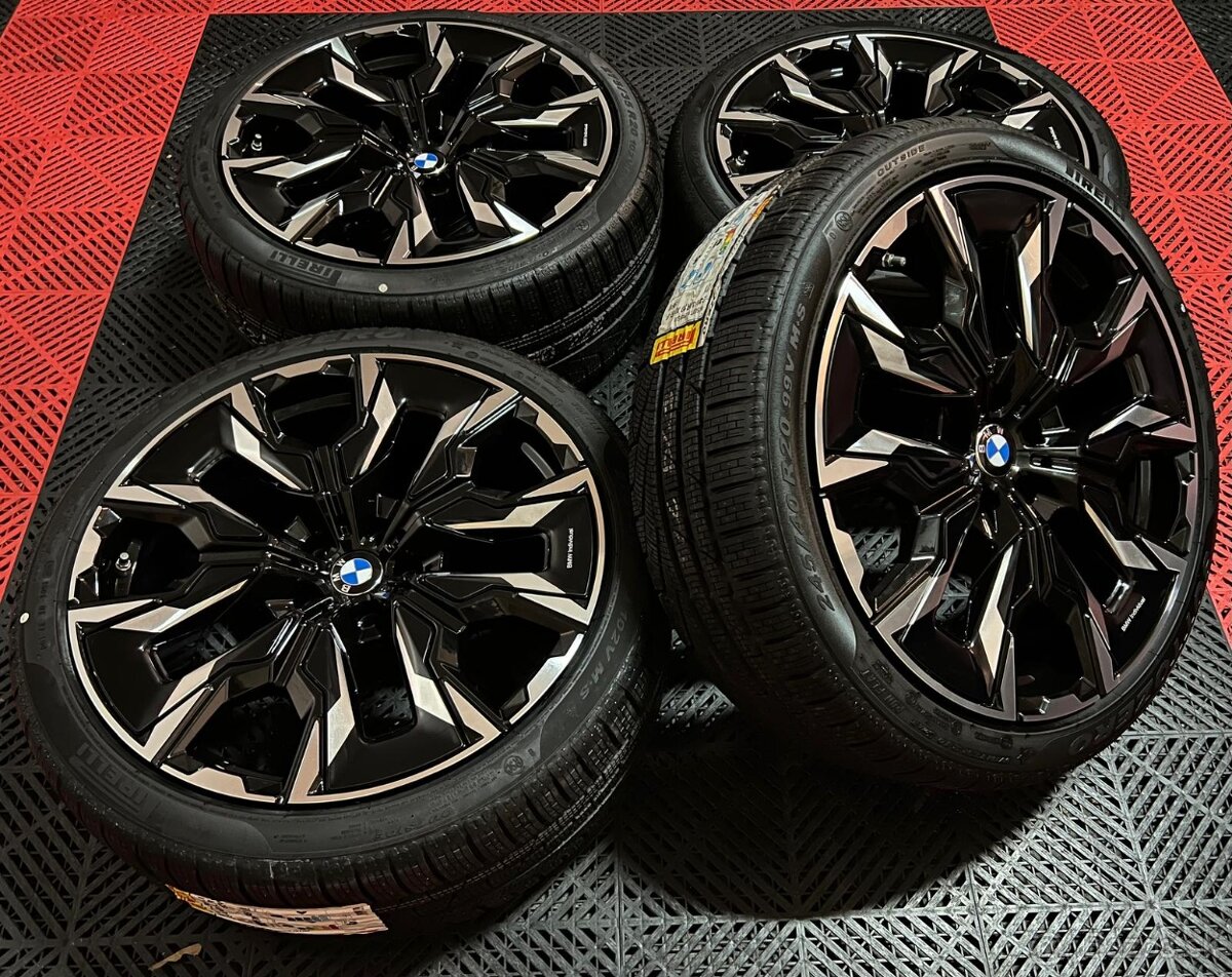 Alu BMW 5 G60 G61 M-packet R20-zimné nové runflat - 3