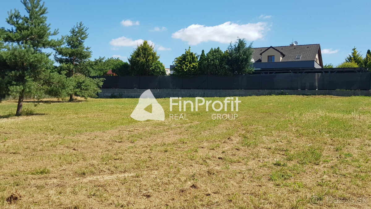 Predám stavebný pozemok pre RD Nitra - Šúdol. - 3