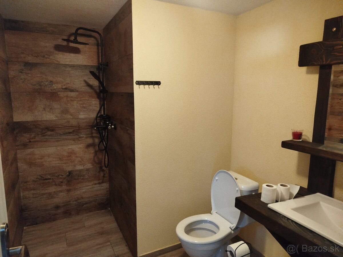 Prenájom byt,dom Detva Korytárky - 3