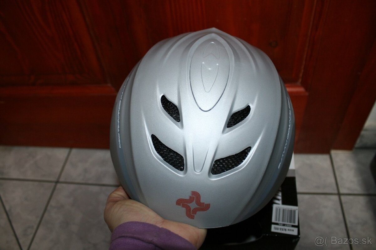 lyžiarska prilba Sumit 52 do 55 , nova - 3