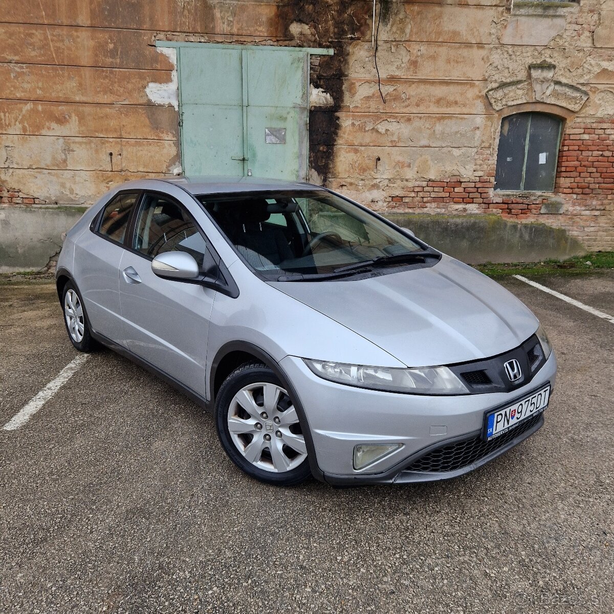 Honda Civic VIII 1.8 i-VTEC Ufo - 3