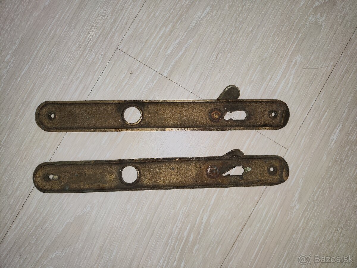 Mosadzné kryty zámku dverí - 3