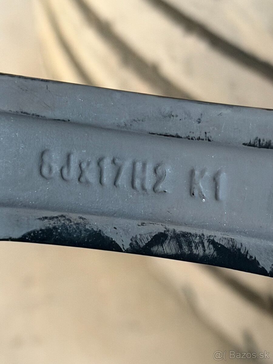 225/50 R17 5x108 - 3