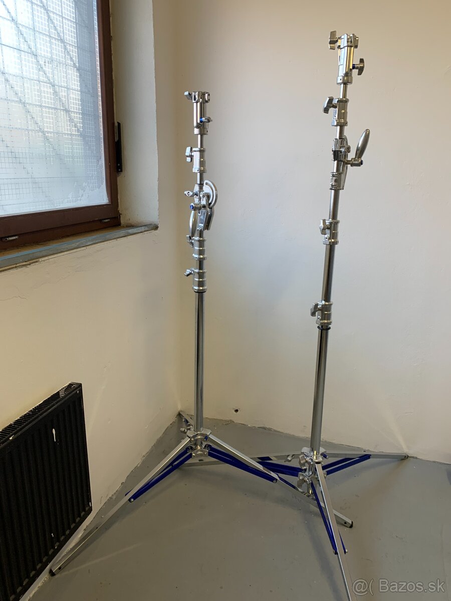 2× Master Boom 532 – statív / boom pre štúdiové svetlá - 3