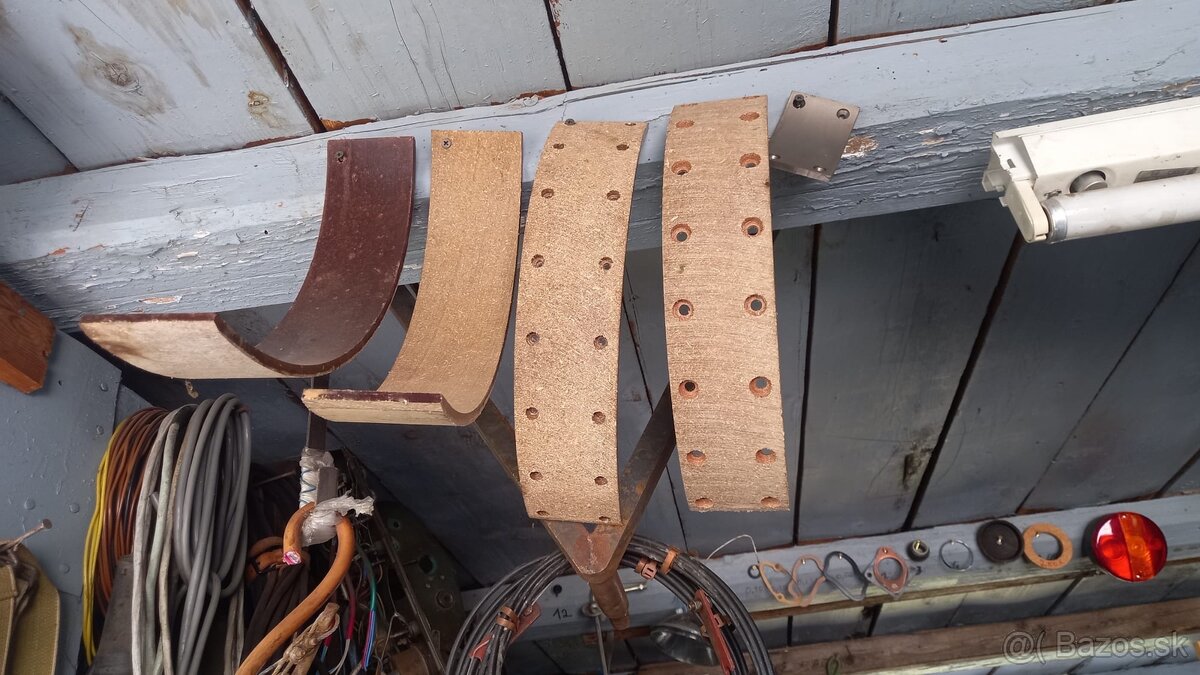 Predám náhradné diely na V3S - 3