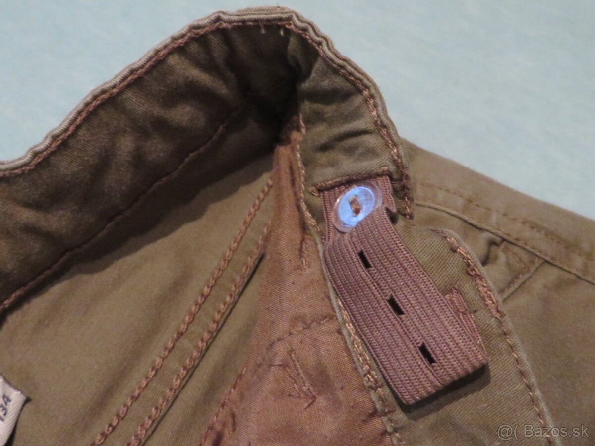 Chlapčenské hnedé kapsáče - veľ. 128/134_Terranova + tričko - 3