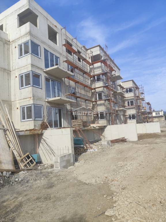 Exkluzívne na predaj 2 - izbový byt vo výstavbe 61,09 m2, Bo - 3