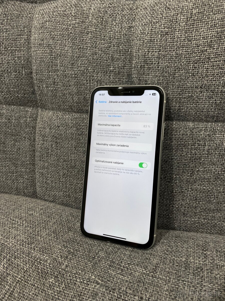 iPhone Xr 64GB (plne funkčný) - 3