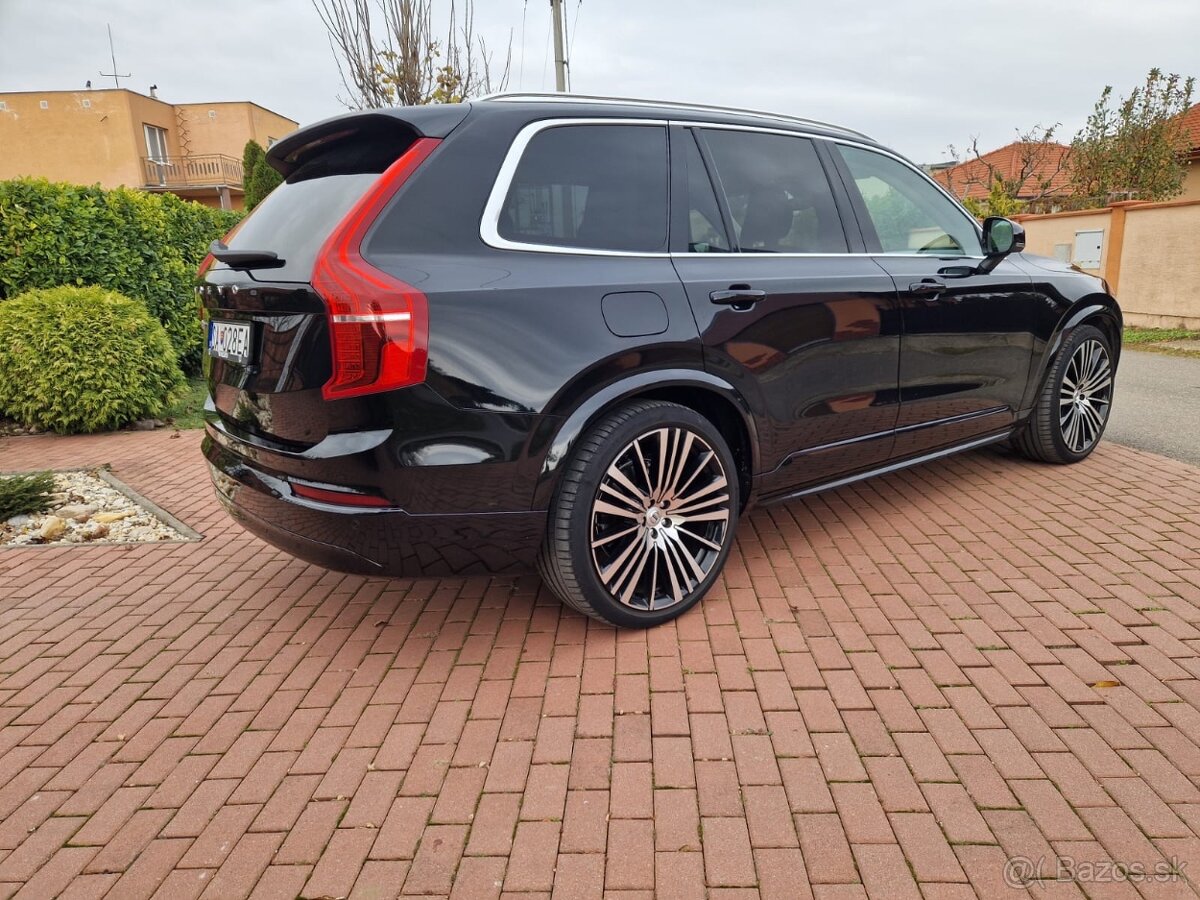 Volvo XC90 2.0 B5 Drive-E Momentum Pro AWD A/T 7m - 3