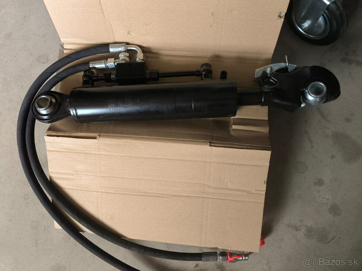 hydraulicky valec 63x36x500 - 3