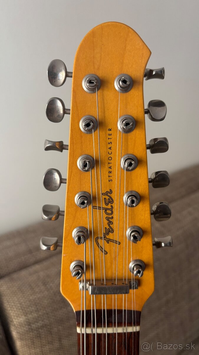 Fender Stratocaster XII - 3