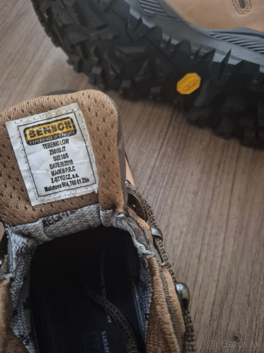 Nepoužitá nízka treková obuv TERENNO - 3