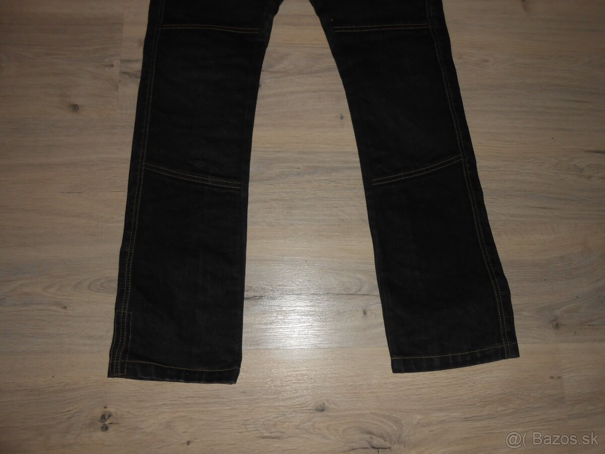 Predam nove panske moto rifle znacky HELD o velkosti 34 za s - 3