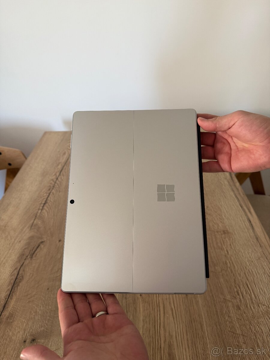 Microsoft Surface - 3