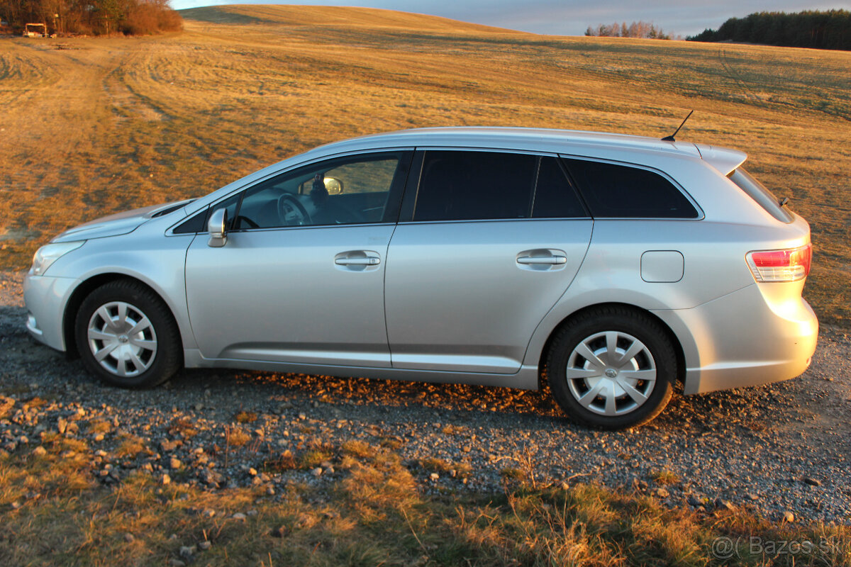 Toyota Avensis - 3