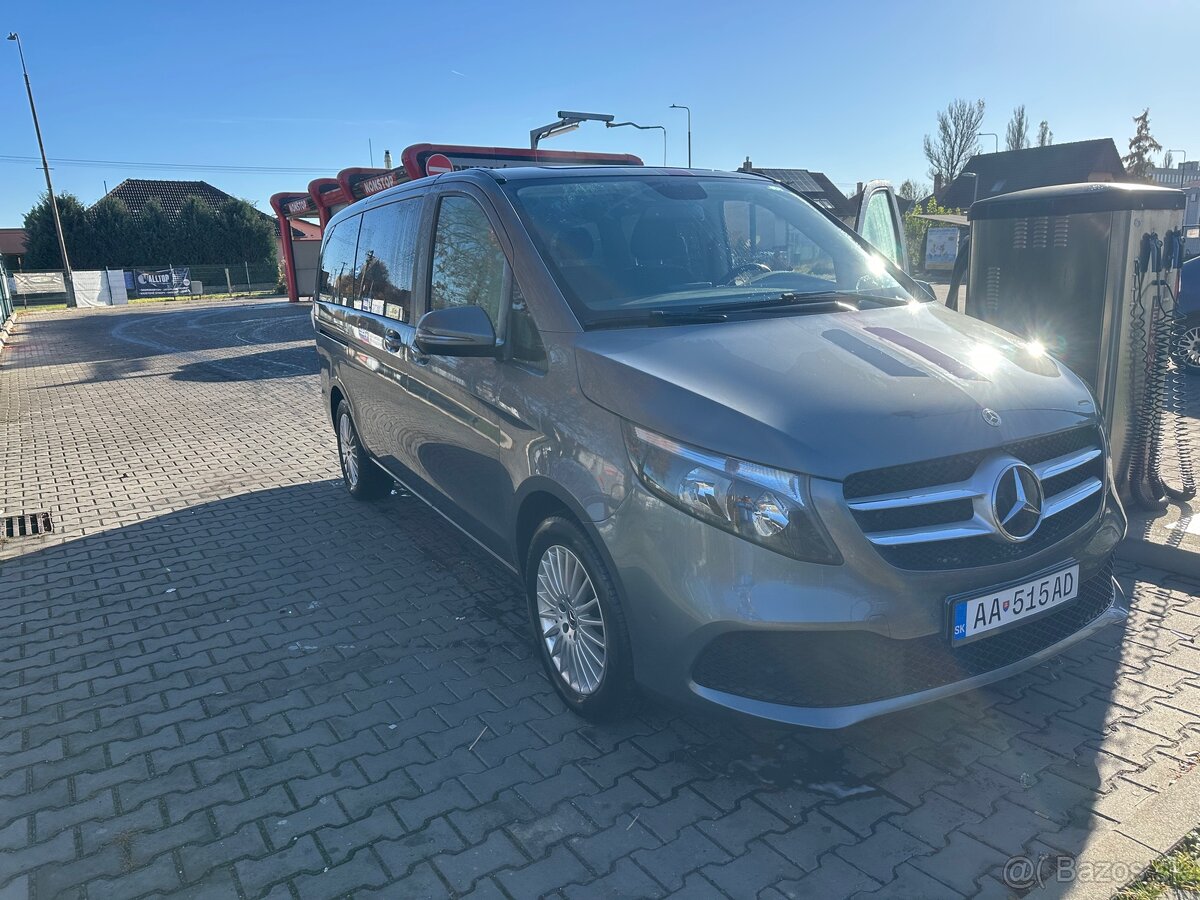 Mercedes Benz V - 3