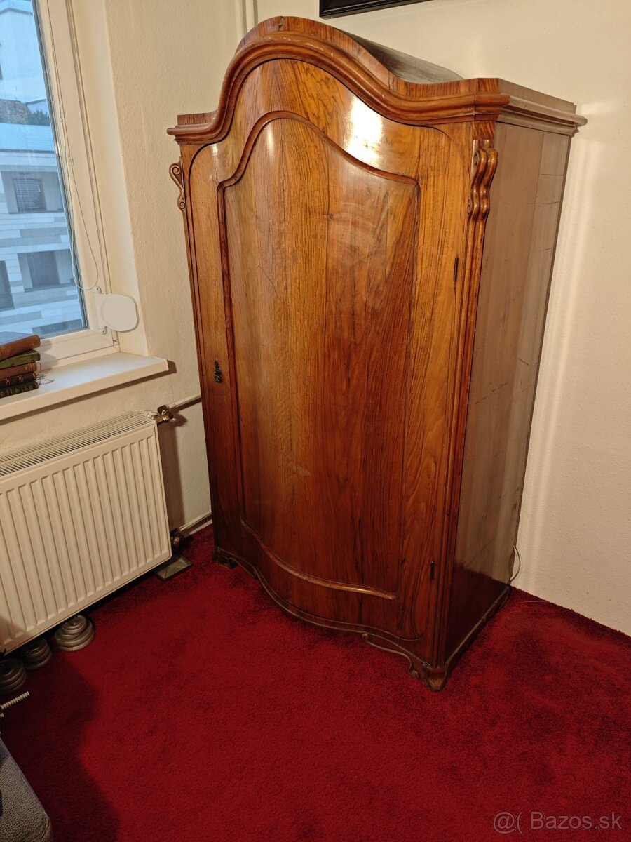 starožitné skrine - 3